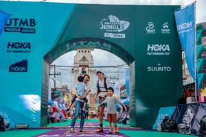 BIB: 
                            <button type="button" onclick="openModal(24869505)" class="btn btn-primary btn-sm float-right btn-popup" data-toggle="modal" data-target=".modal-high-quality">
                        <i class="fas fa-shopping-cart"></i> Add to Cart
                    </button>
                                            <button type="button" onclick="isThisMe(24869505, true)" class="btn btn-success btn-sm float-right btn-popup btn-isme hidden" data-toggle="tooltip" data-placement="bottom" title="นี่คือรูปของคุณใช่ไหม คลิกที่นี่เพื่อเอาเข้าอัลบั้ม">
                        <i class="fas fa-plus"></i> Add to album
                    </button>
                    <button type="button" onclick="isThisMe(24869505, false)" class="btn btn-warning btn-sm float-right btn-popup btn-isnotme hidden">
                        <i class="fas fa-ban"></i> Remove from album
                    </button>